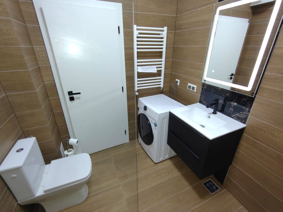 Inchiriez in bloc nou garsoniera noua lux Vasile Alecsandri chirie loc de parcare inclus