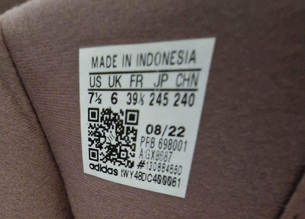 Ghete dama Adidas Terrex cold rdy, noi