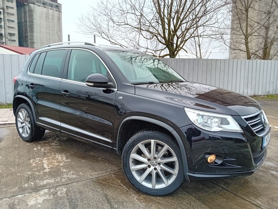 Tiguan R-Line,,Bixenon,Navi 2.0Tdi,4x4
