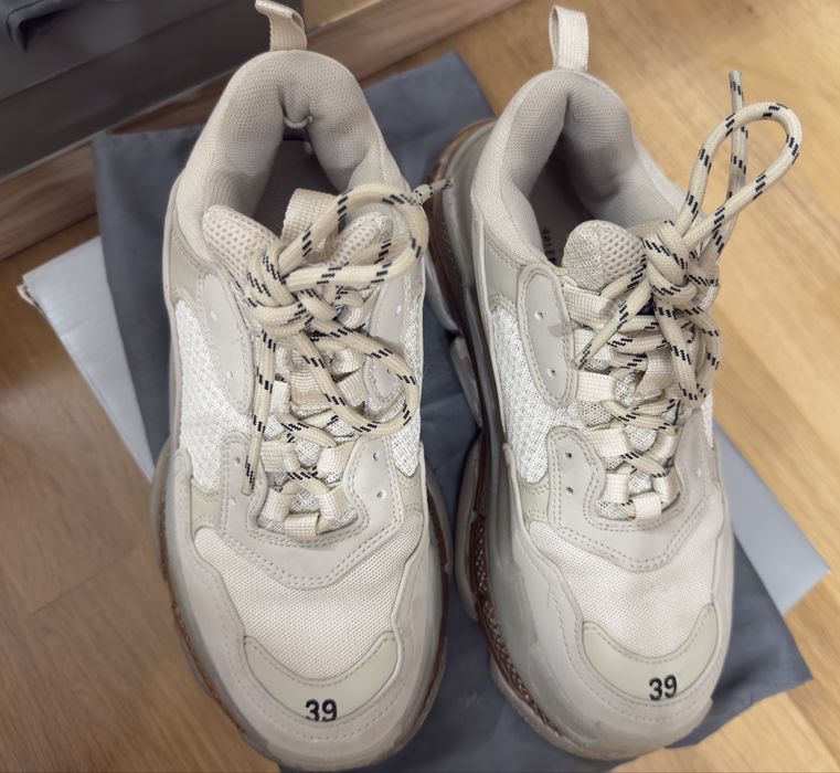 Balenciaga Triple S №39 –с кутия и торбичка