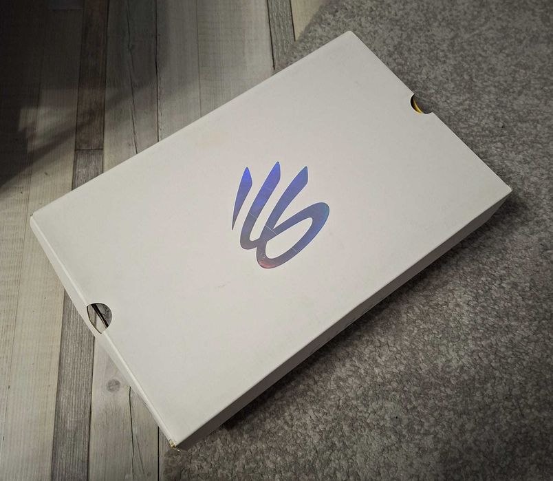 Under Armour model CURRY 11 WIND - mas EUR44/CM28/US10/UK9 - NOI