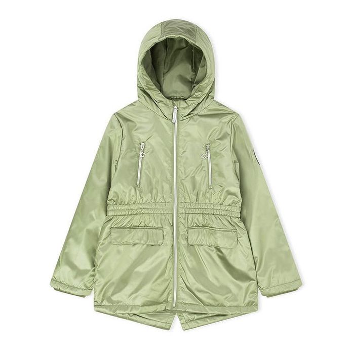 Красивая весенняя куртка.