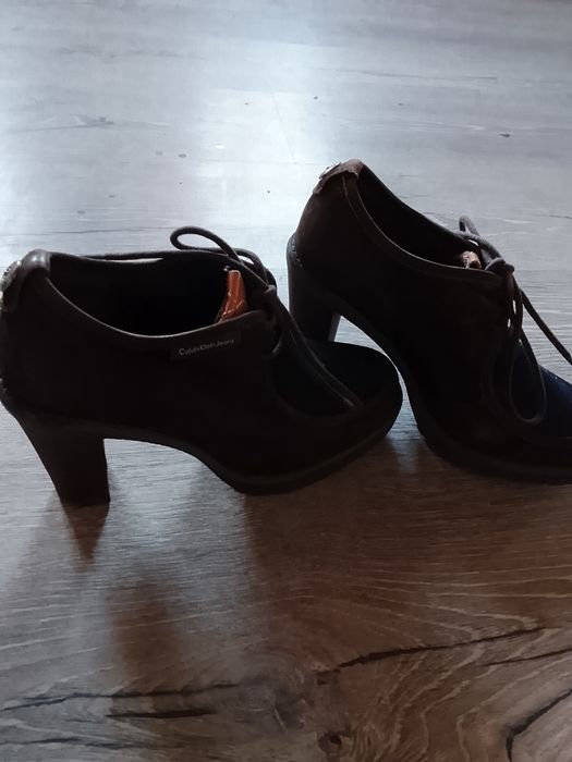 Pantofi Calvin klein mărimea 37