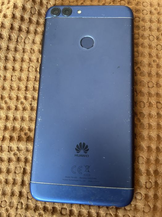 Продам телефон HUAWEI P SMART