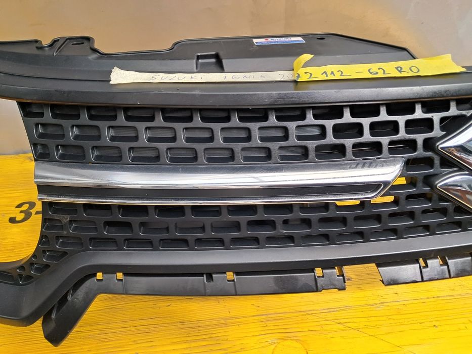 Решетка грил сузуки игнис suzuki ignis
