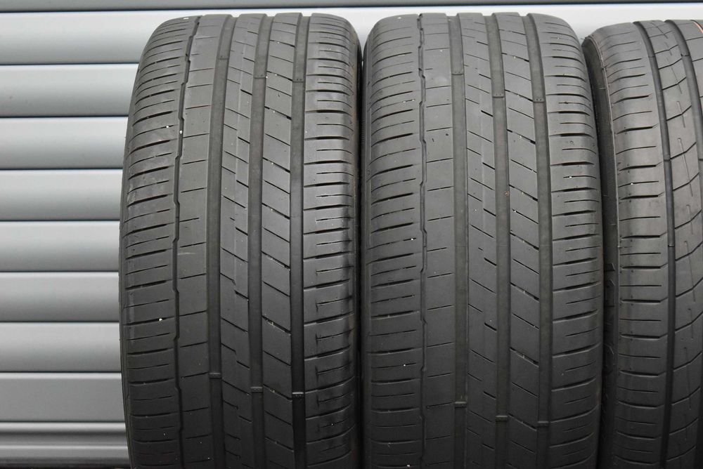 2бр. Гуми 285/45/21 Hankook