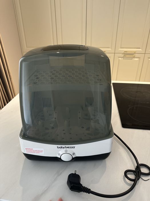 Sterilizator si uscator Baby Breeza