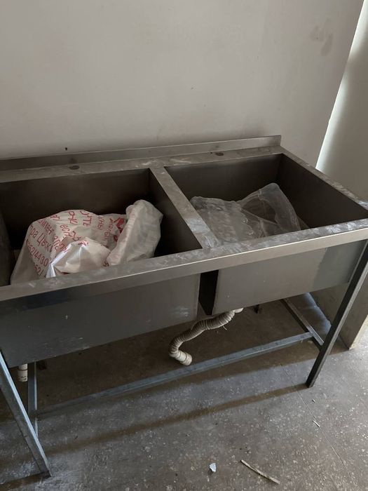 Кухня анжомлари сотилади