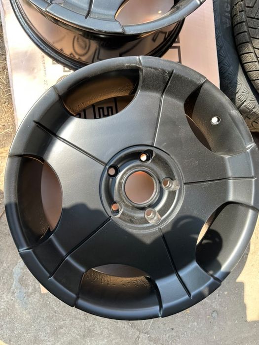 Продам диски R18