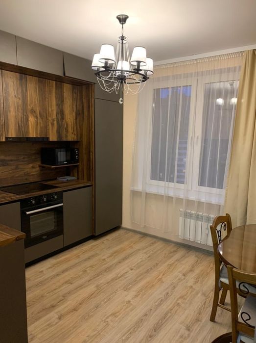 Сдам  1 ком квартиру посуточно