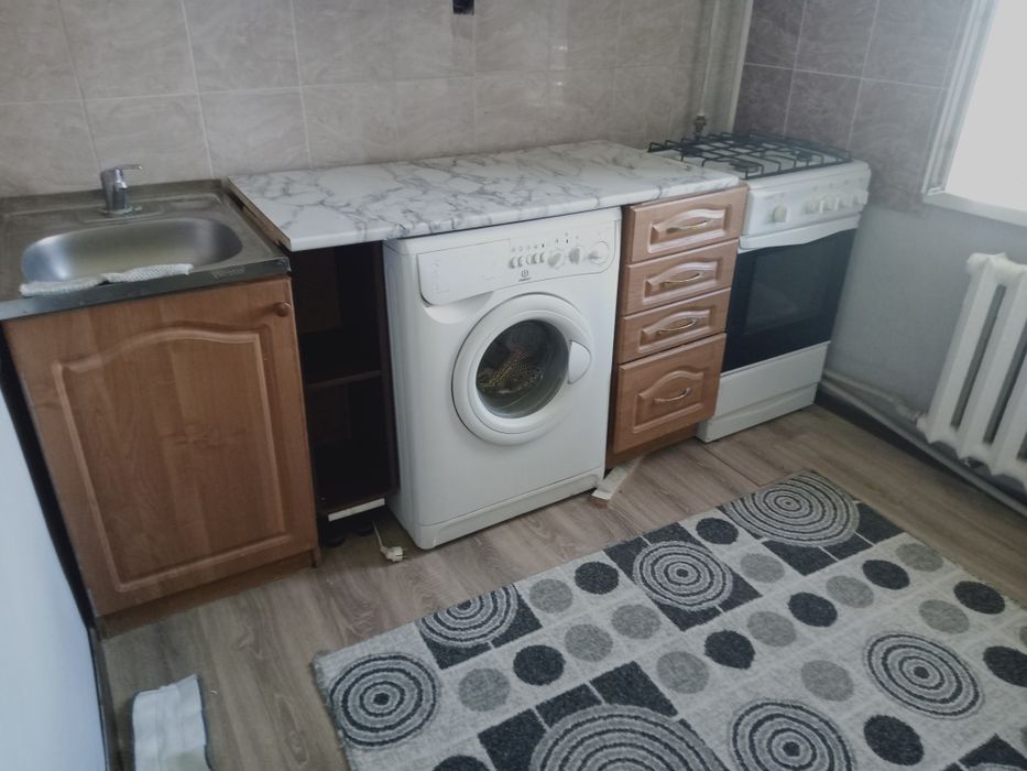 Продам кух мебель  бу