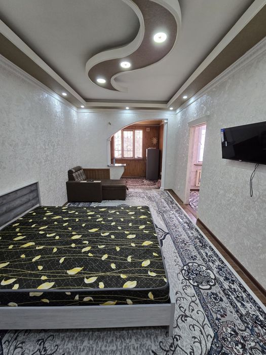 Продаётся 1 комнатная квартира Мирзо Улугбекский район массив Феруза