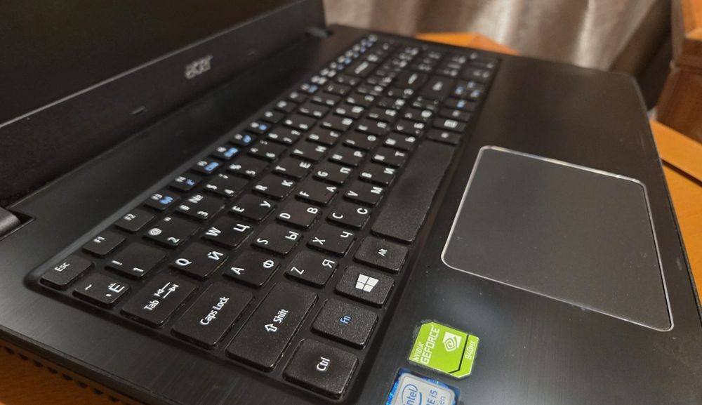 Ноутбук Acer i5/940mx/1024gb игровой