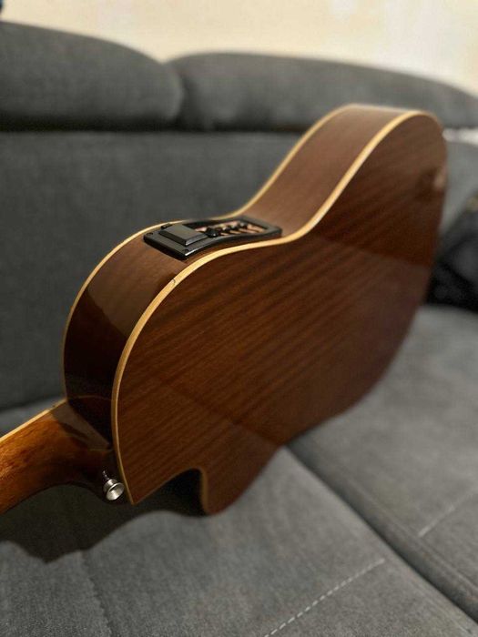 Классическая гитара фламенко Antonio Hermosa AH-10CE