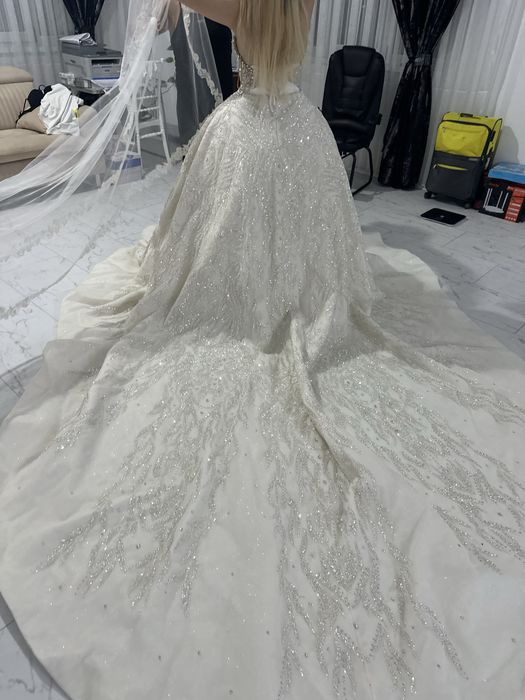 Rochie mireasa printesa cu trena si pietre pe corset Turcia -  Hasret Moda