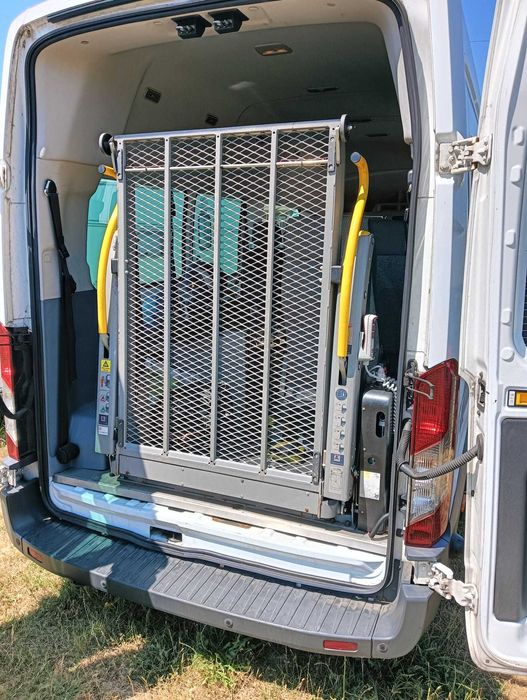 Lift pentru persoanele cu dizabilități