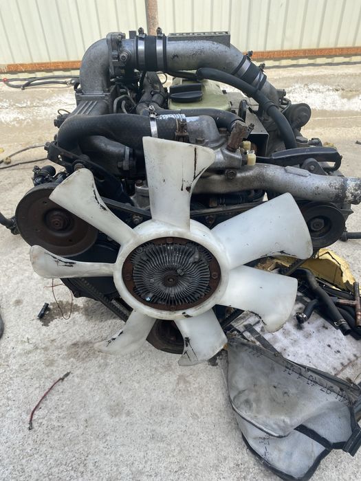 Двигатель NISSAN TD27