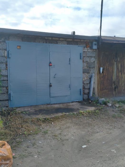 Продам гараж в 7 обществе