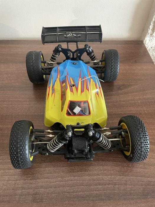 Buggy RC Losi Mini 8IGHT 1/14 4WD Brushless - Fără Telecomandă