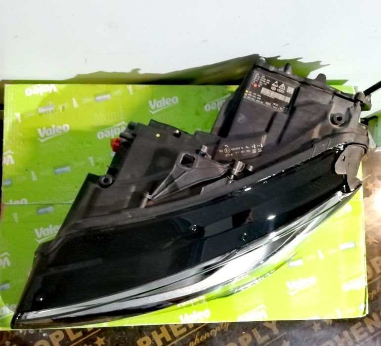 Фар Фарове за Ауди А8 Д4 / Audi S8 A8 4H Full Led Matrix Facelift.