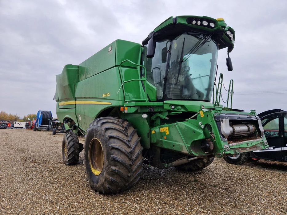 John Deere S680i COMBINA AGRICOLA JOHN DEERE S680i combina agricola