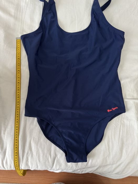 Costum intreg de baie