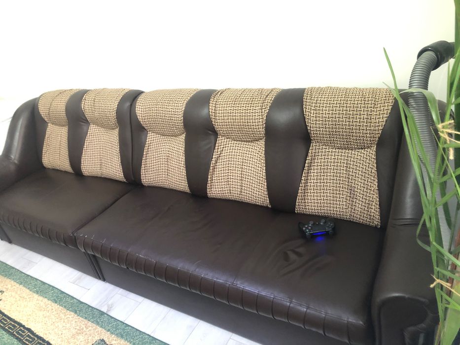 Canapea dubla extensibila cu pat si spatiu depozitare