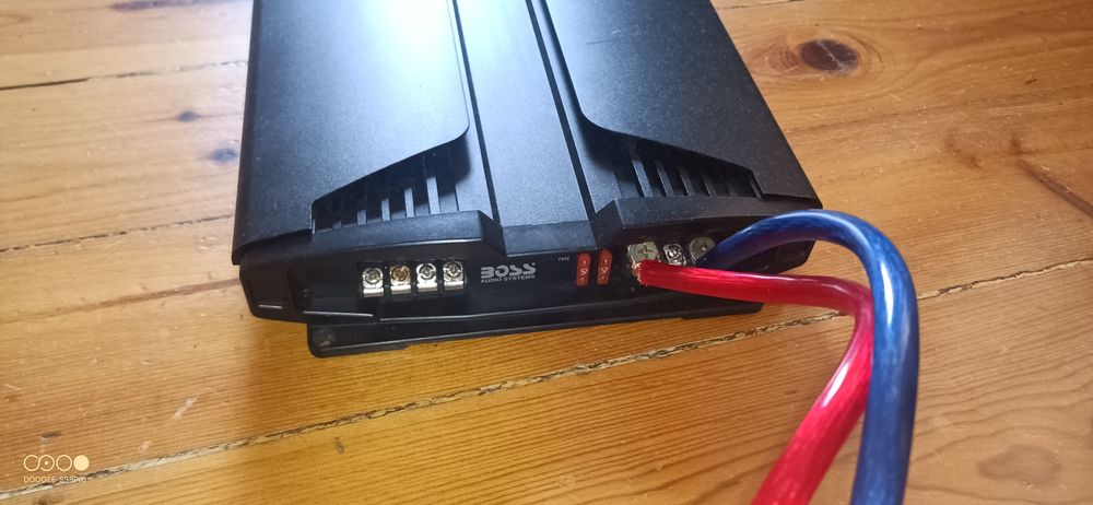 Усилвател Boss Audio PT3000 Phantom