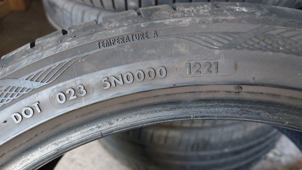 Летни гуми 225/40/18 Vredestein Ultrac Satin 2 броя