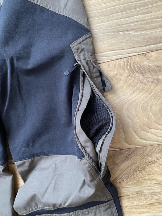 LUNDHAGS-pantaloni drumetii, stare impecabila, dame , D17