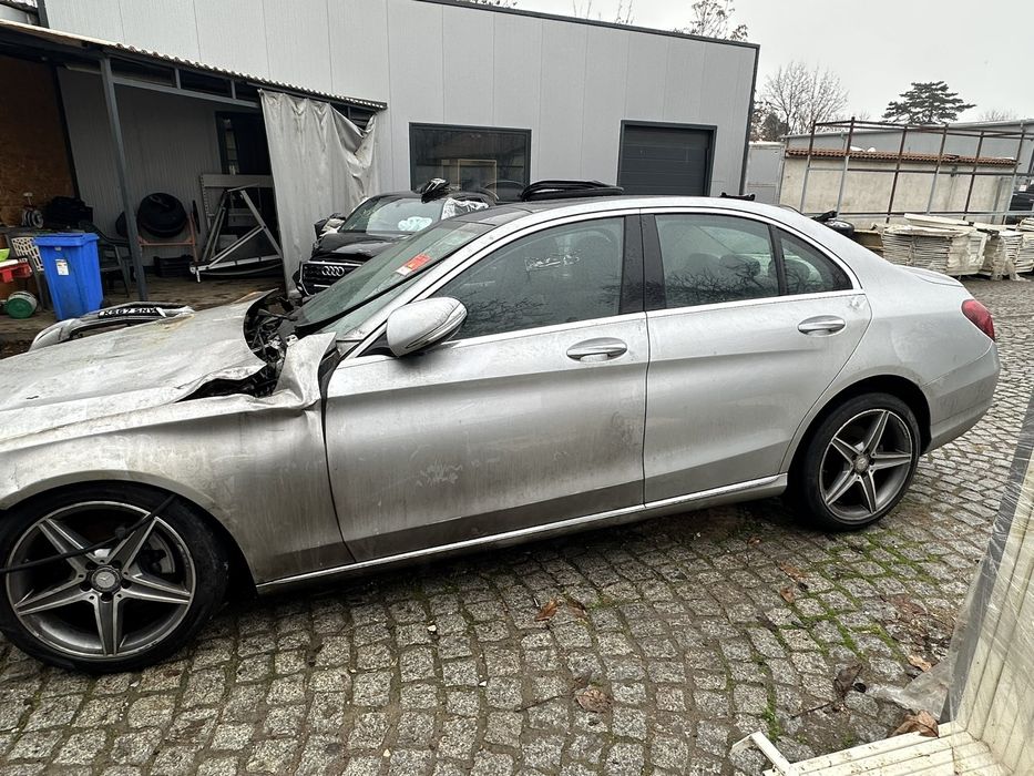 Mercedes c220 w205 2017 НА ЧАСТИ