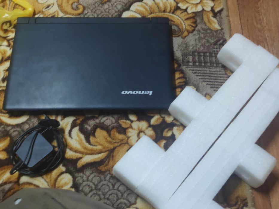 нудбук  Lenovo  100-15