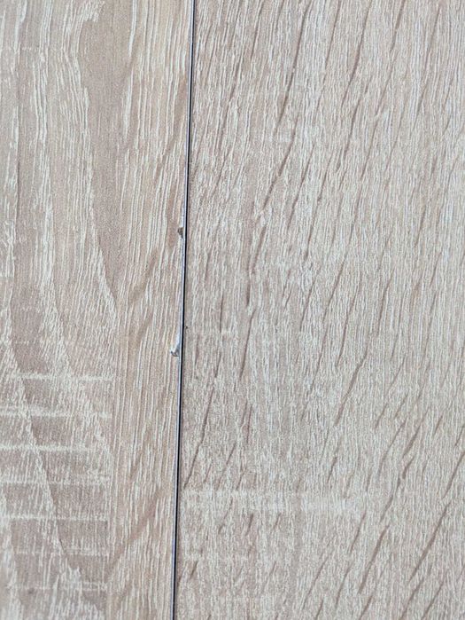 Кухненска маса за хранене