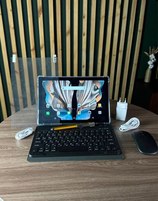 Планшет G2000.