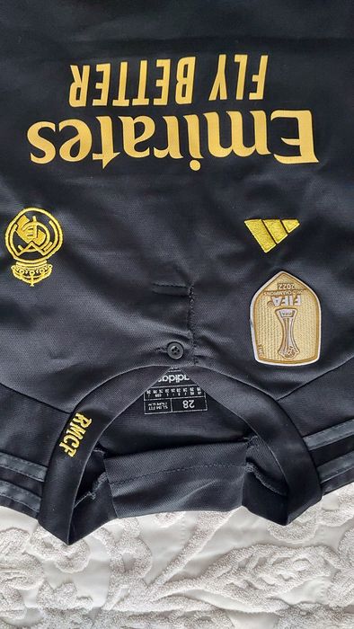 Pantaloni și tricou de fotbal Adidas 12-13 ani