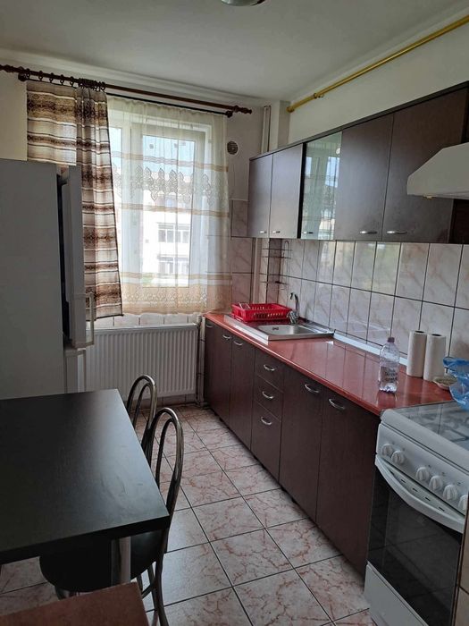Închiriere apartament 2 camere Caragiale  Baia Mare