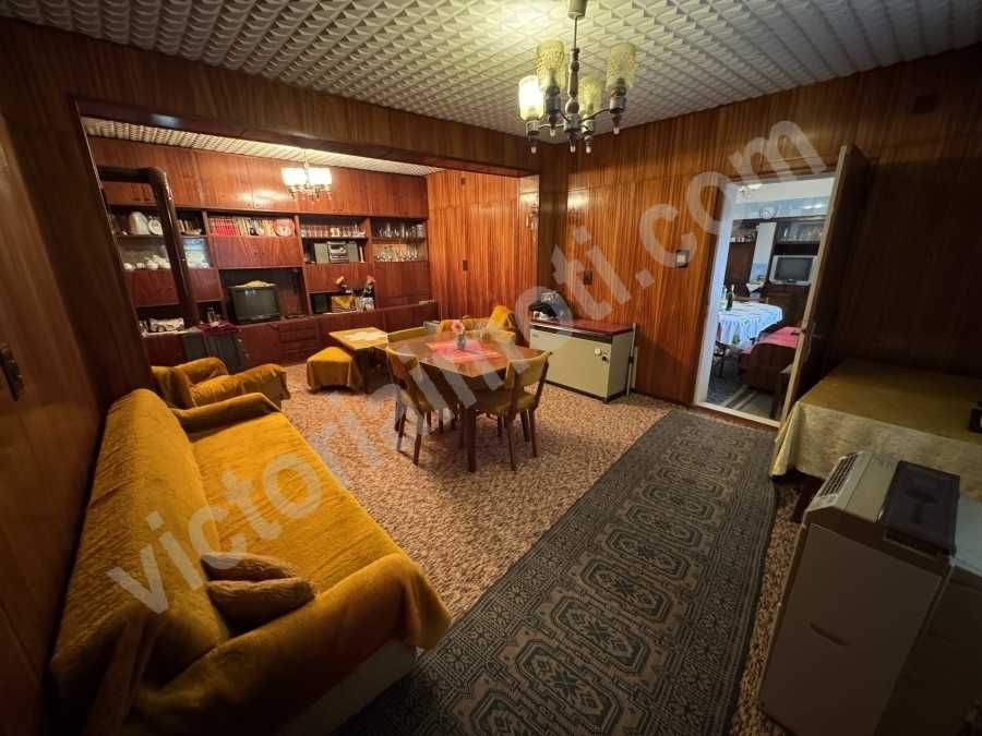 Продава се Къща в Велико Търново, Център - 200 кв.м за 263 €/кв.м - Снимка #6