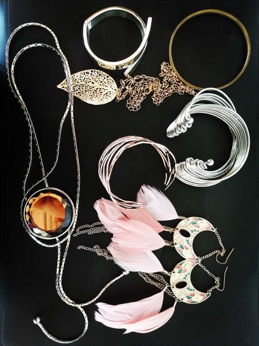 Lot bijuterii bratari colier cercei cu pene fashion moda accesorii