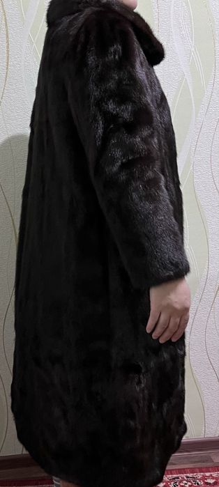 Норковая шуба хорошей качествой