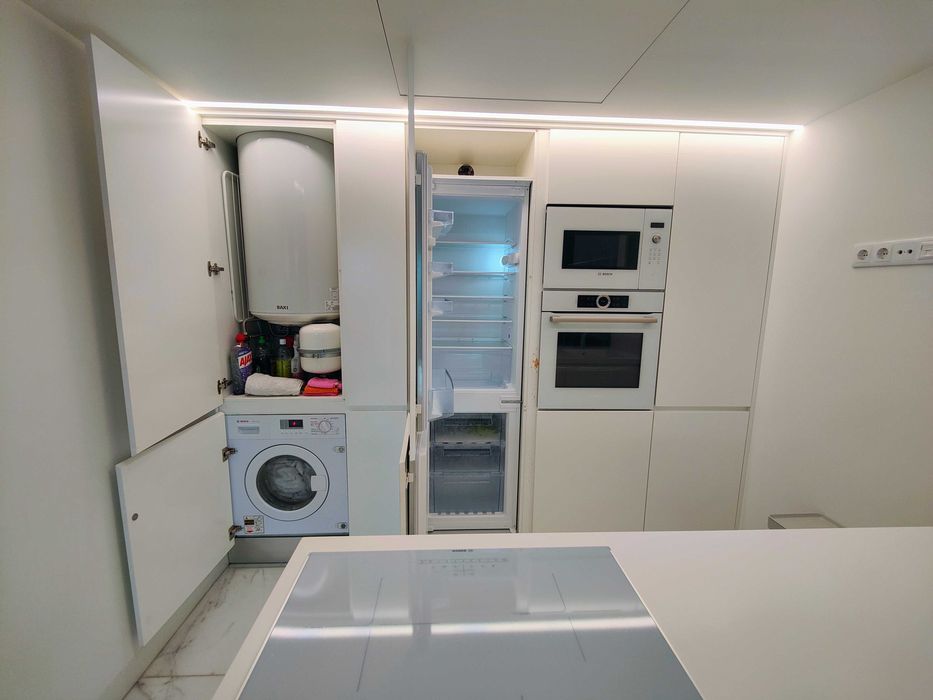 Продава се Двустаен апартамент в София, Център - 70 кв.м за 2786 €/кв.м - Снимка #9
