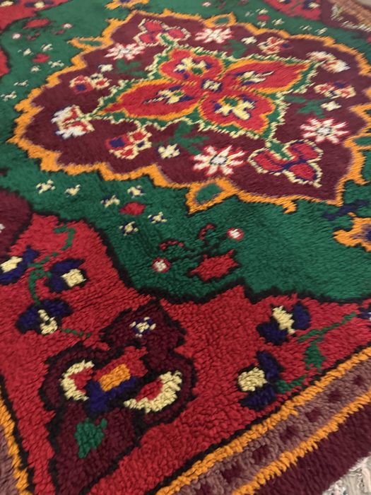 Ръчно тъкан родопски китеник