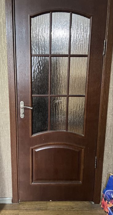 Продам межкомнатные двери