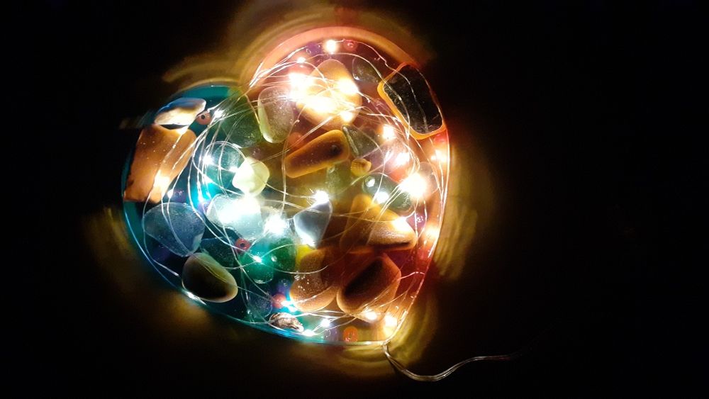 Inima luminoasa din rasina