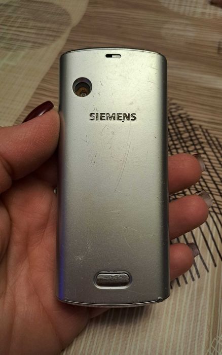 Мобилен телефон Siemens
