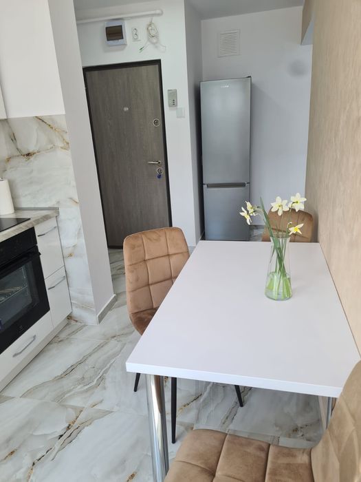 Inchiere apartament zona UMF- 2 camere