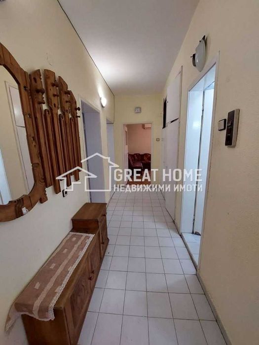 Под наем !!! Център !!!