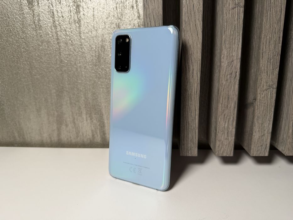 Samsung S20 128GB Garantie 2 ani Universul Telefoanelor