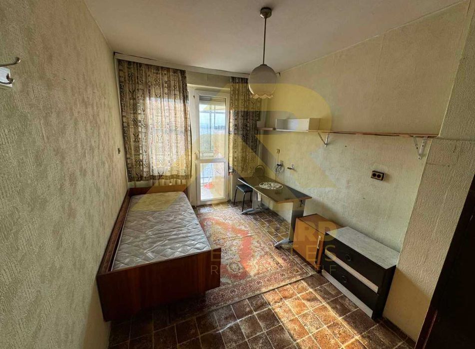 Продава се Тристаен апартамент в София, Младост 1 - 70 кв.м за 1958 €/кв.м - Снимка #12