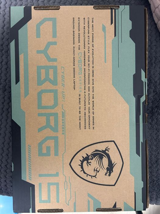 Laptop Gaming MSI CYBORG 15