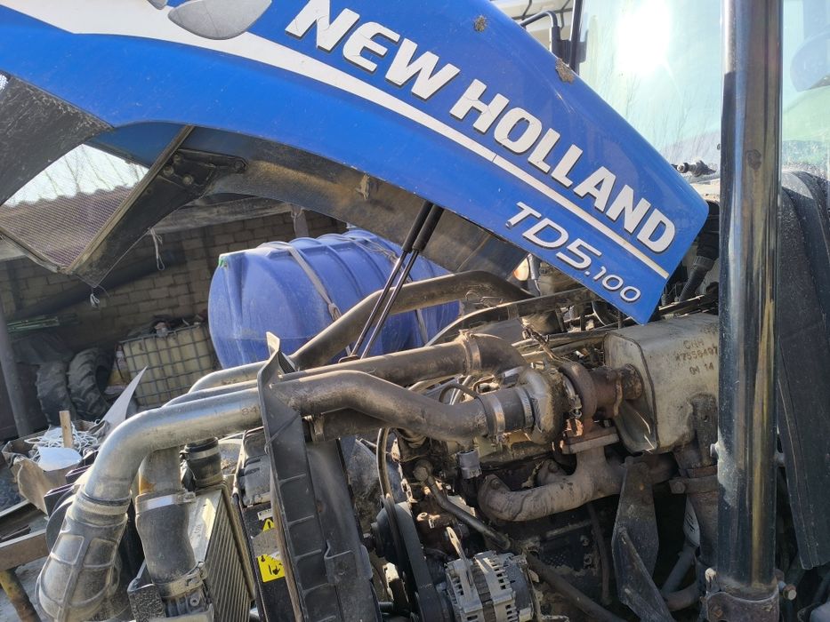 New Holland sotiladi
